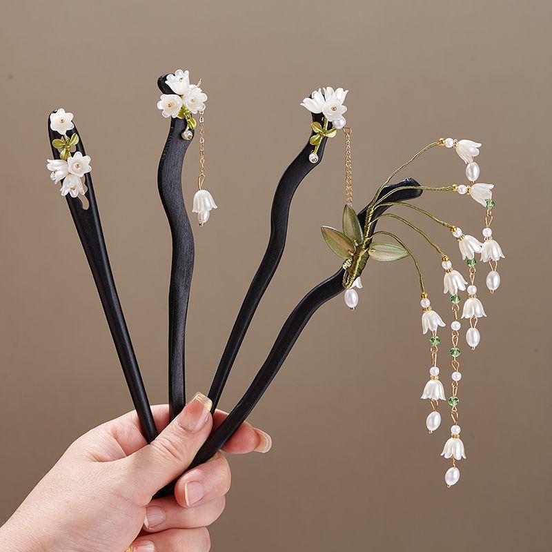 Wooden Flower Hairpin Vintage  - Shop Jewelry & Watches Near Me 评论和价格