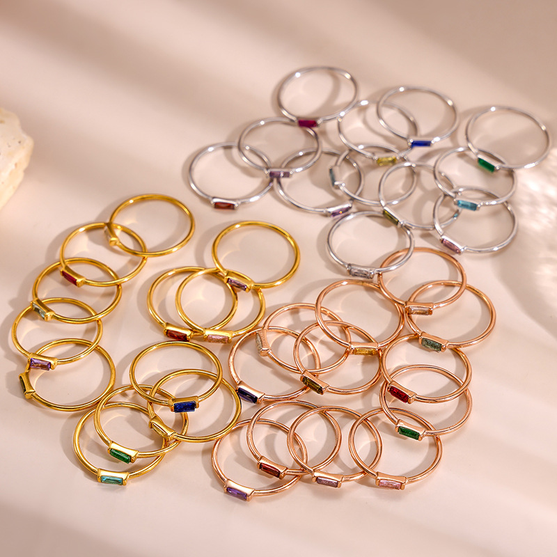 Stainless Steel Minimal Births - Birthstone Ring Set 评论和价格